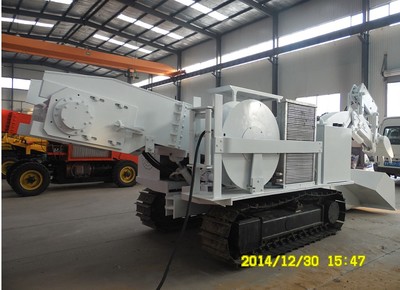 哪里能買到實惠的扒渣機|定制履帶刮板挖裝破碎一體扒渣機圖片|哪里能買到實惠的扒渣機|定制履帶刮板挖裝破碎一體扒渣機產(chǎn)品圖片由山東吉恒機械公司生產(chǎn)提供-